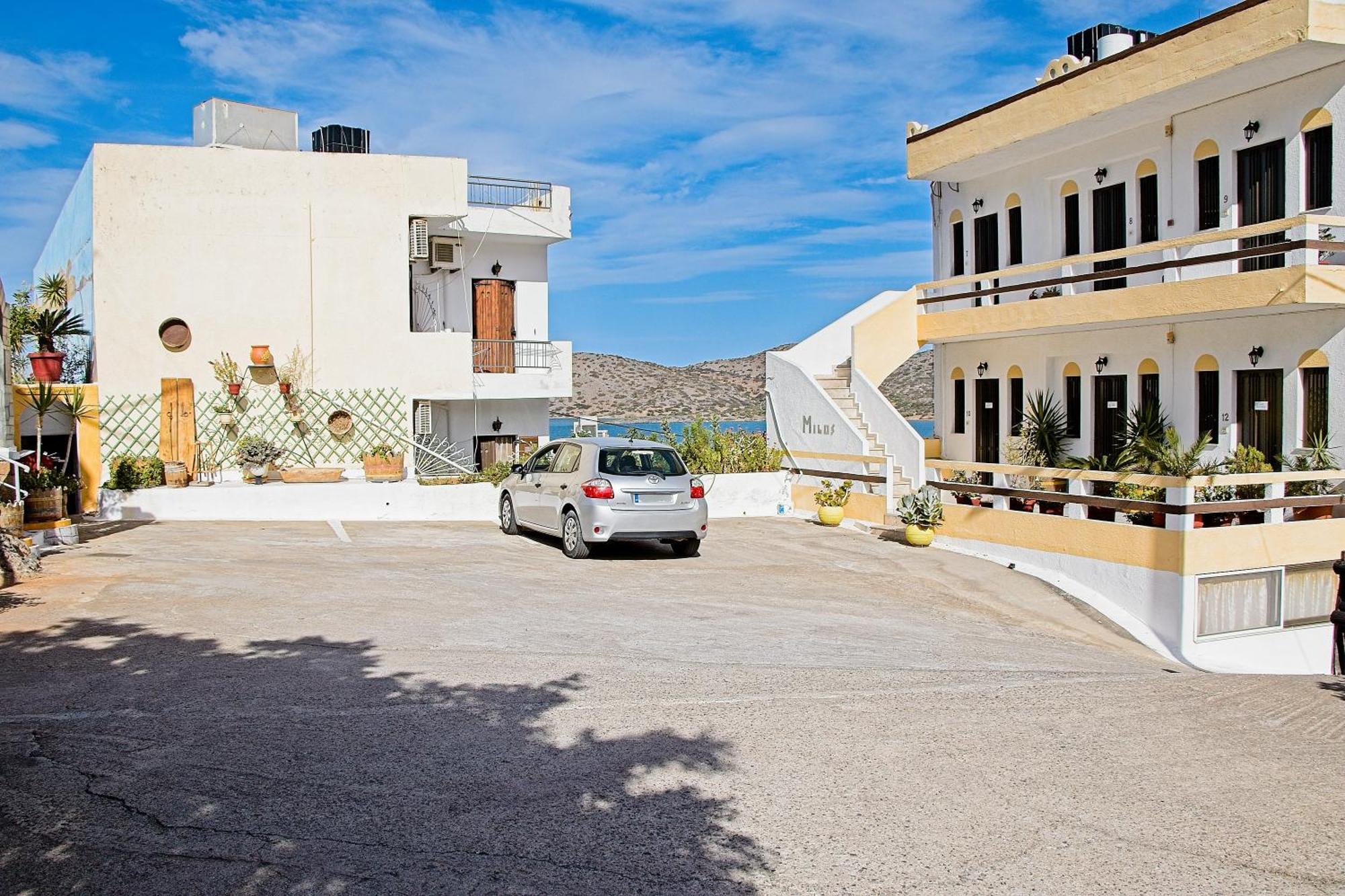Milos Apartments Elounda Exterior foto